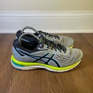 Women's Asics Running Shoe GEL-Cumulus size‎ 10